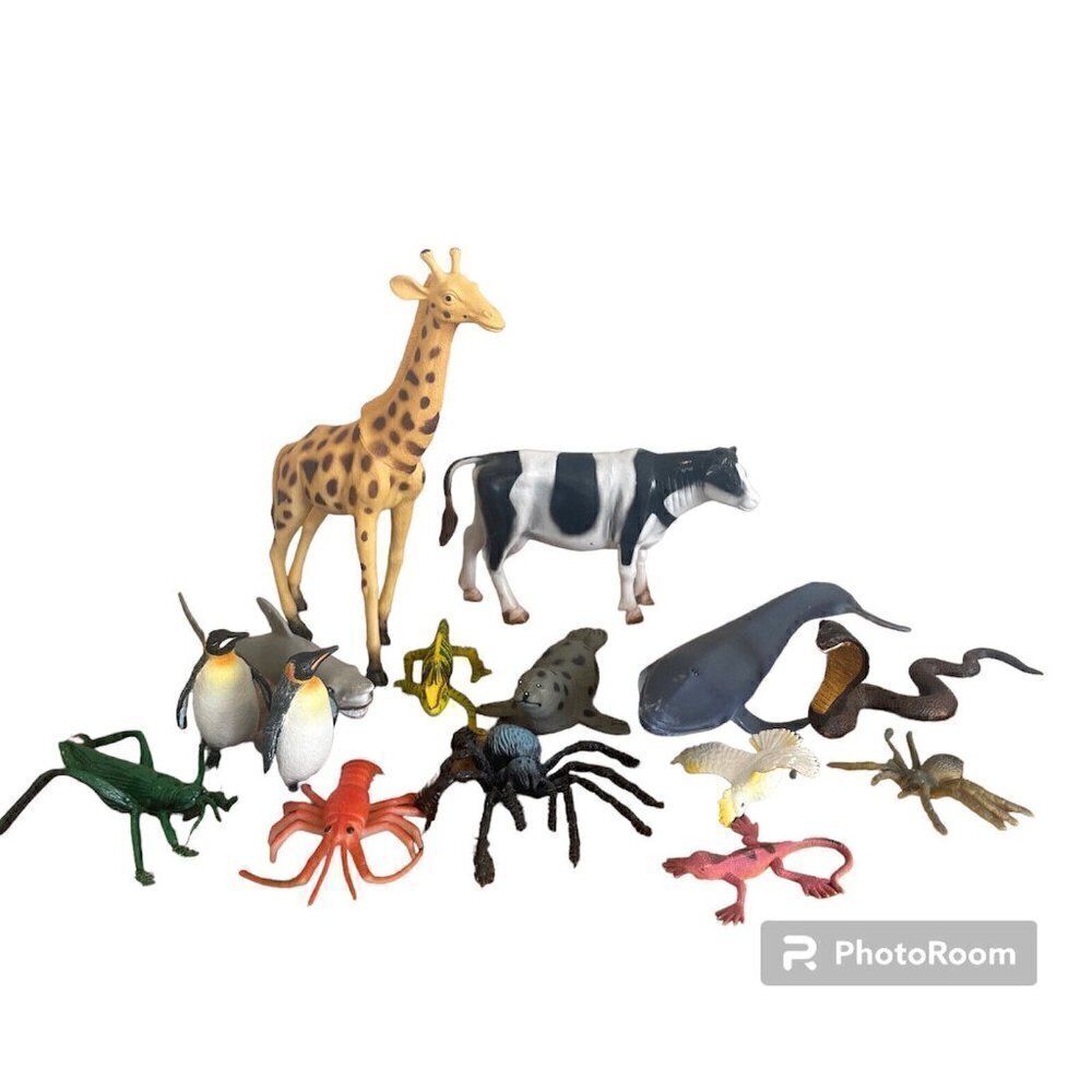 Animal Toys Lot of 15 Plastic Figures Play Diorama Water Table Sand Jungle Cake